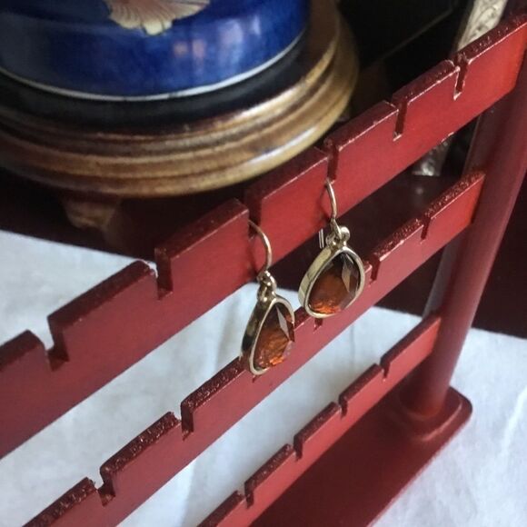 $8 ea or 3/$15. Goldtone  and Brown Teardrop Earri - Picture 3 of 8
